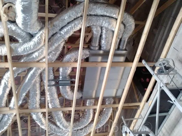 Unité gainable Daikin avant son installation